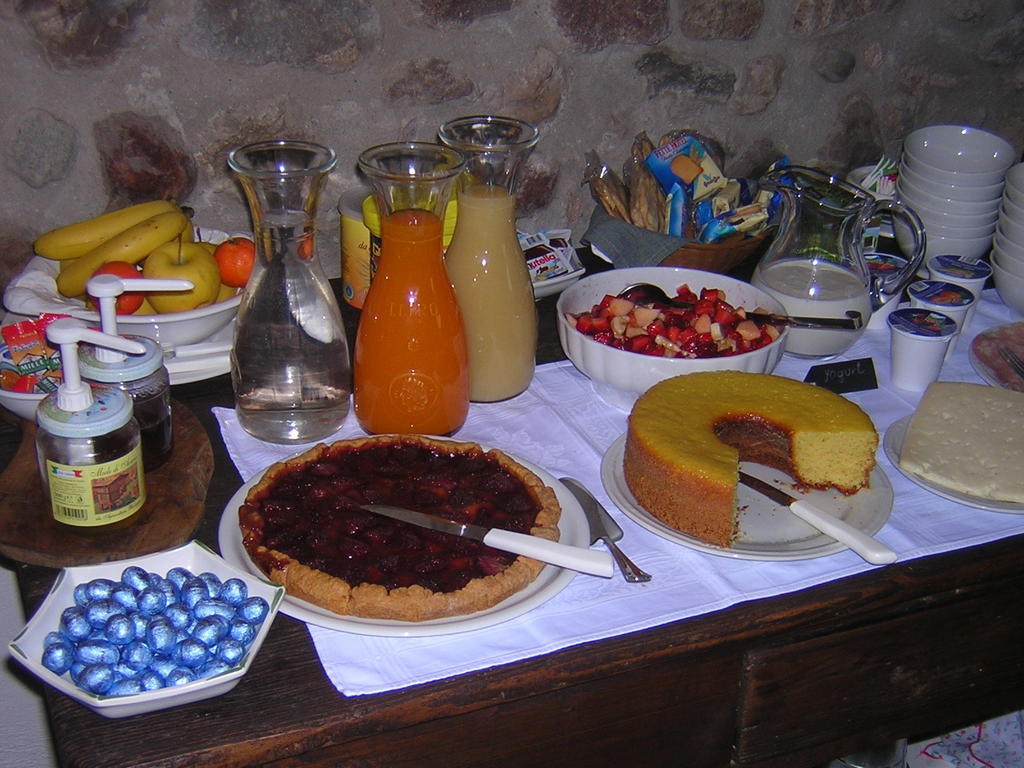 Agriturismo Trebisonda Country Resort Монцамбано Стая снимка