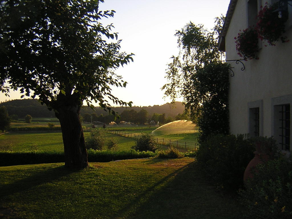 Agriturismo Trebisonda Country Resort Монцамбано Екстериор снимка